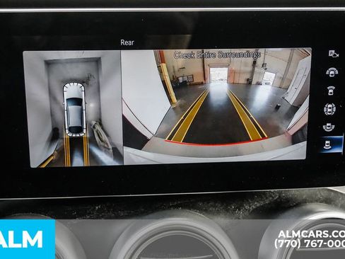 Used 2022 Mercedes-Benz GLC 300 4MATIC Coupe image 36