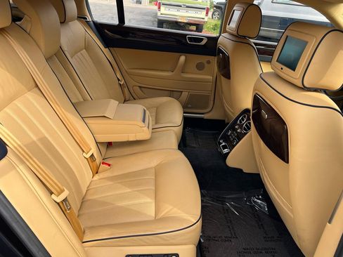 Used 2009 Bentley Flying Spur Flying Spur AWD/4WD image 14
