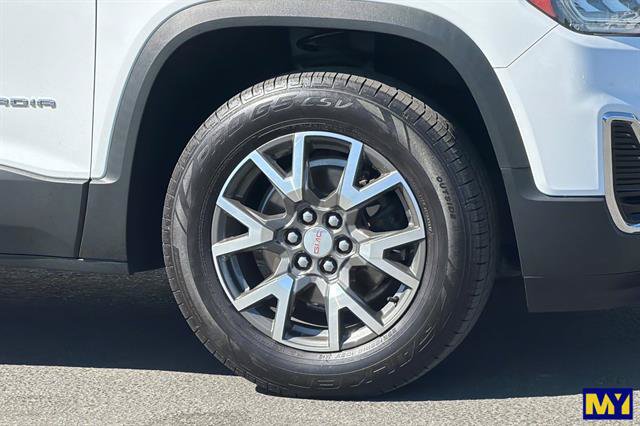 Used 2021 GMC Acadia SLE w/ Driver Convenience Package FWD image 34