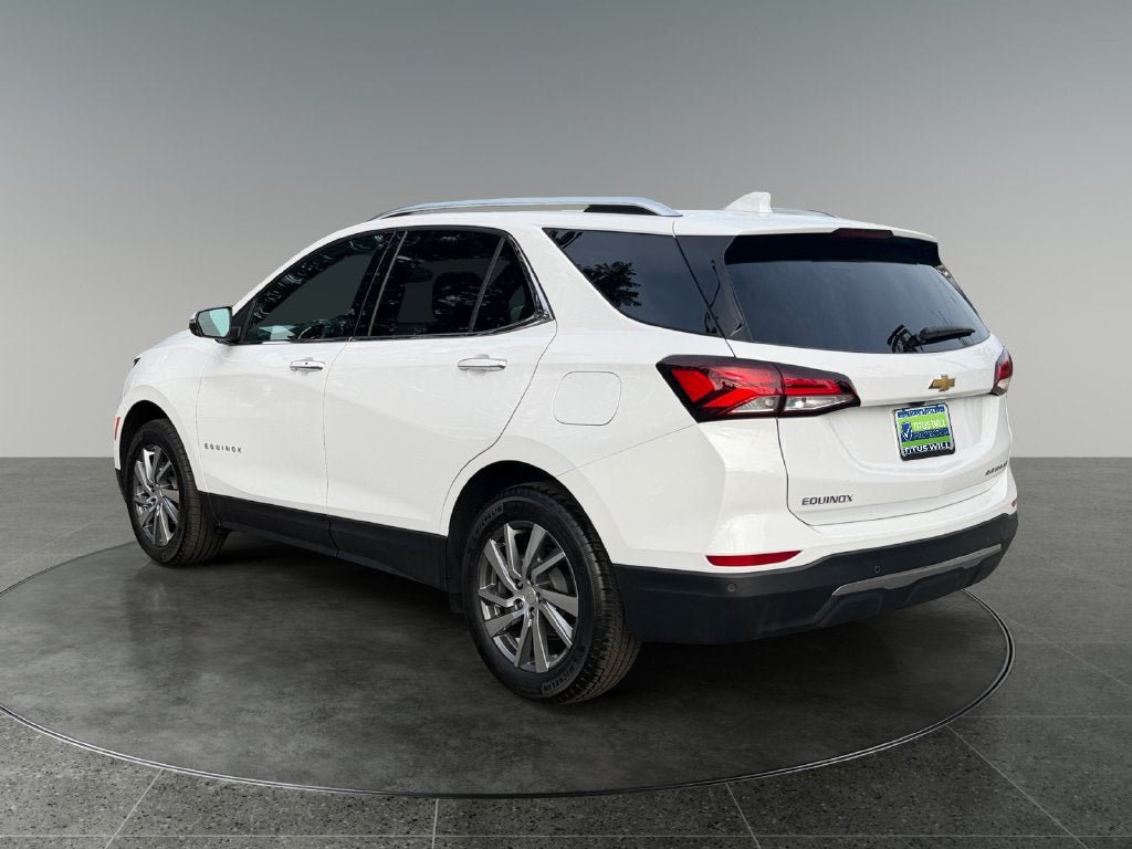 Used 2023 Chevrolet Equinox Premier AWD/4WD image 8