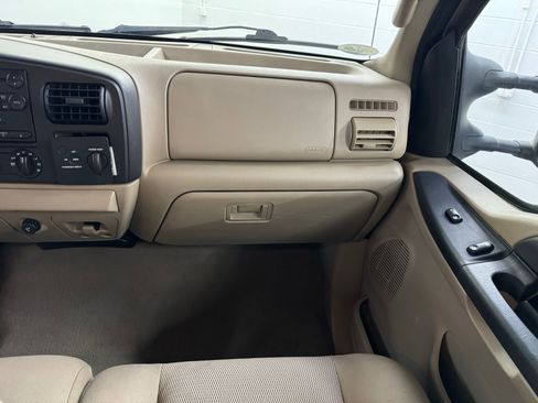 Used 2006 Ford F250 XLT image 15