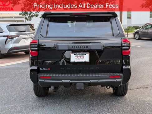 Used 2026 Toyota 4Runner SR5 RWD image 6
