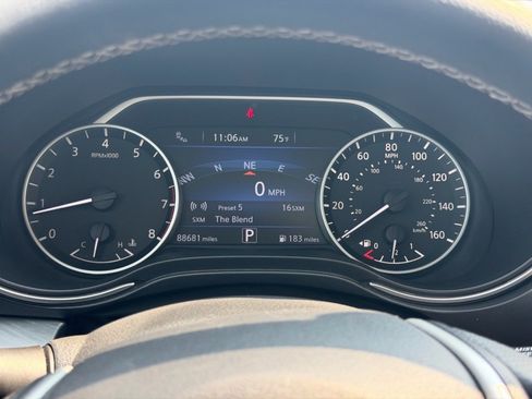 Used 2018 Nissan Maxima 3.5 SL FWD image 14