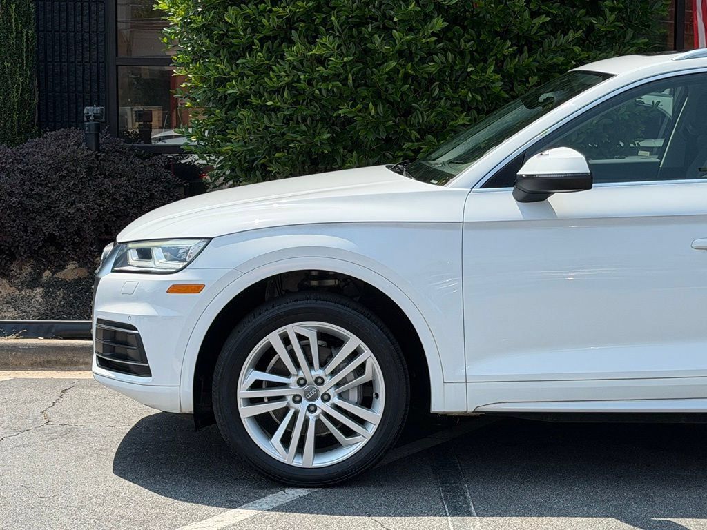 Used 2018 Audi Q5 2.0T Premium Plus AWD/4WD image 10