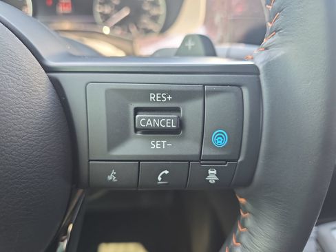 Used 2024 Nissan Pathfinder Rock Creek AWD/4WD image 17