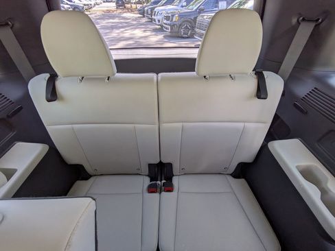 Used 2025 Hyundai Santa Fe SEL AWD/4WD image 14