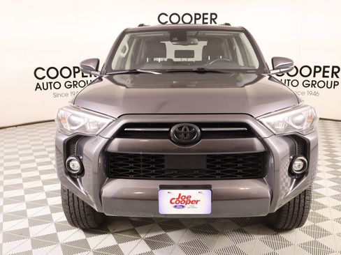 Used 2023 Toyota 4Runner SR5 Premium w/ Moonroof Package AWD/4WD image 11