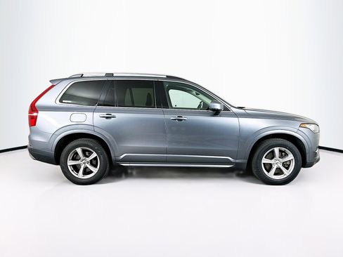 Used 2016 Volvo XC90 T5 Momentum image 10