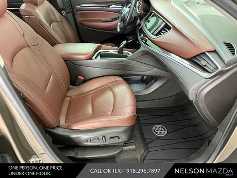 Used 2020 Buick Enclave Avenir w/ Avenir Technology Package FWD image 55