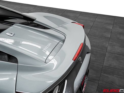 Used 2018 Ferrari 488 Spider RWD image 23
