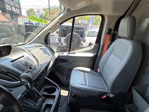 Used 2019 Ford Transit 150 130 Low Roof w/ Exterior Upgrade Package RWD image 18