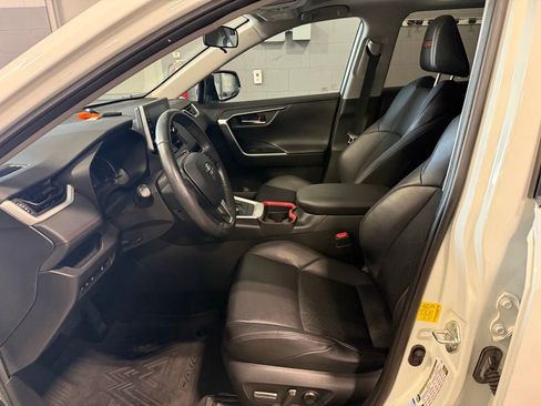 Used 2020 Toyota RAV4 TRD Off-Road w/ TRD Off-Road Weather Package image 13