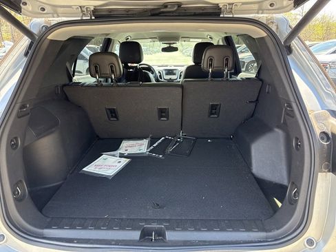 Used 2020 Chevrolet Equinox LT w/ Sport Edition image 9