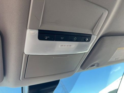 Used 2024 Nissan Altima 2.5 SV image 14