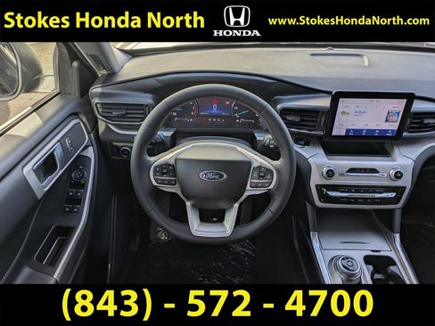 Used 2023 Ford Explorer XLT w/ Equipment Group 202A image 18