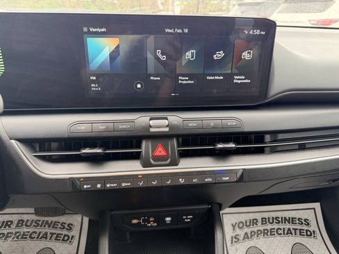 Used 2025 Kia K4 FWD image 28