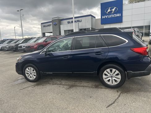 Used 2018 Subaru Outback 2.5i Premium AWD/4WD image 21