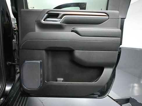 Used 2024 GMC Sierra 2500 Denali w/ Denali Reserve Package image 49