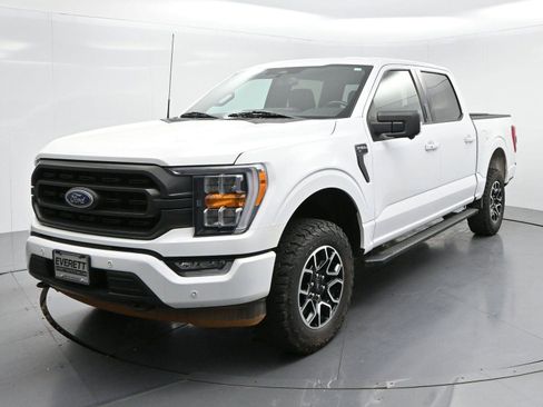 Used 2022 Ford F150 XLT w/ Equipment Group 302A High AWD/4WD image 3