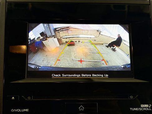 Used 2021 Subaru Crosstrek 2.0i Premium w/ Moonroof Package image 13