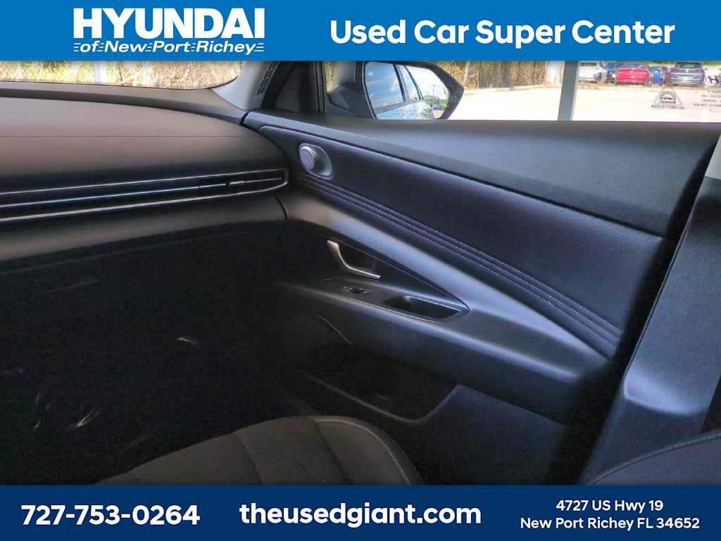 Certified 2023 Hyundai Elantra SEL w/ Convenience Package FWD image 16