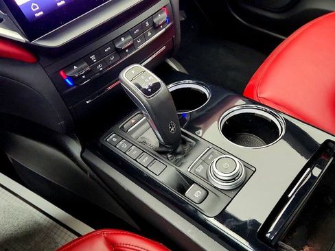 Used 2023 Maserati Ghibli Modena RWD image 15