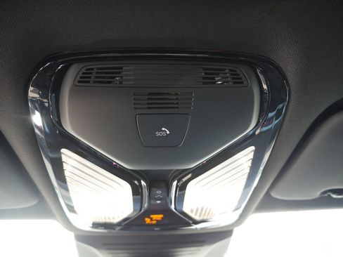 Used 2026 BMW X5 xDrive40i w/ Premium Package AWD/4WD image 35