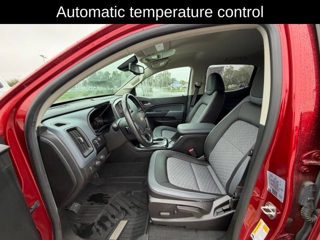 Used 2021 Chevrolet Colorado Z71 w/ Safety Package AWD/4WD image 7