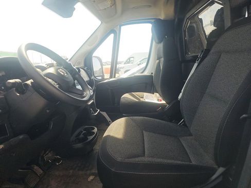 Used 2024 RAM ProMaster 3500 w/ Convenience Group image 7