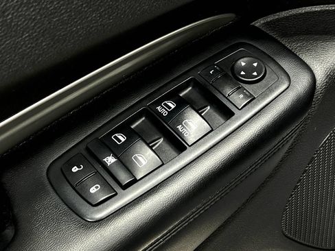 Used 2017 Dodge Durango GT w/ Premium Group AWD/4WD image 17