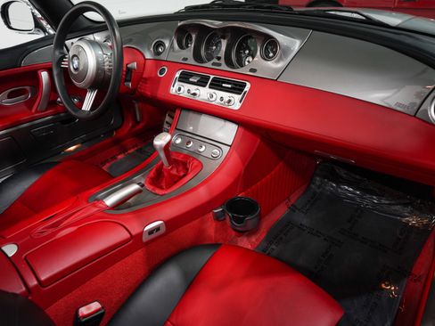 Used 2000 BMW Z8 RWD image 16