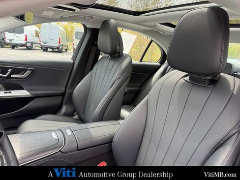 Certified 2025 Mercedes-Benz E 450 4MATIC Sedan image 18