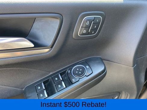 Used 2022 Ford Escape Titanium image 17