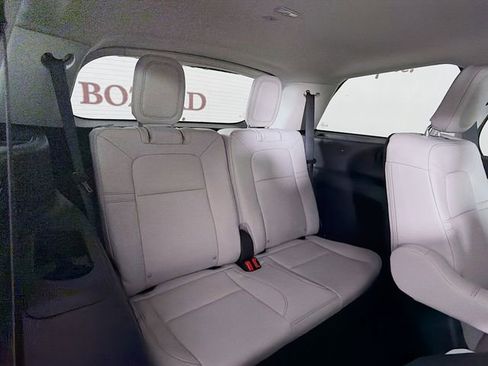 New 2026 Lincoln Aviator 2WD image 30