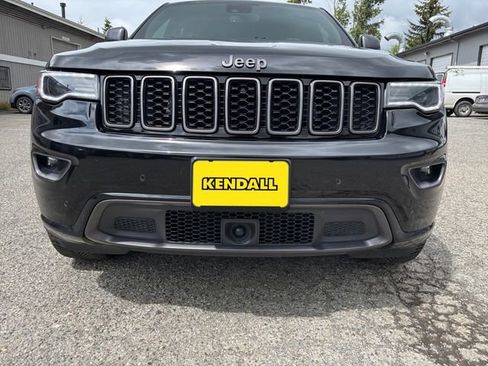 Used 2021 Jeep Grand Cherokee Limited AWD/4WD image 26