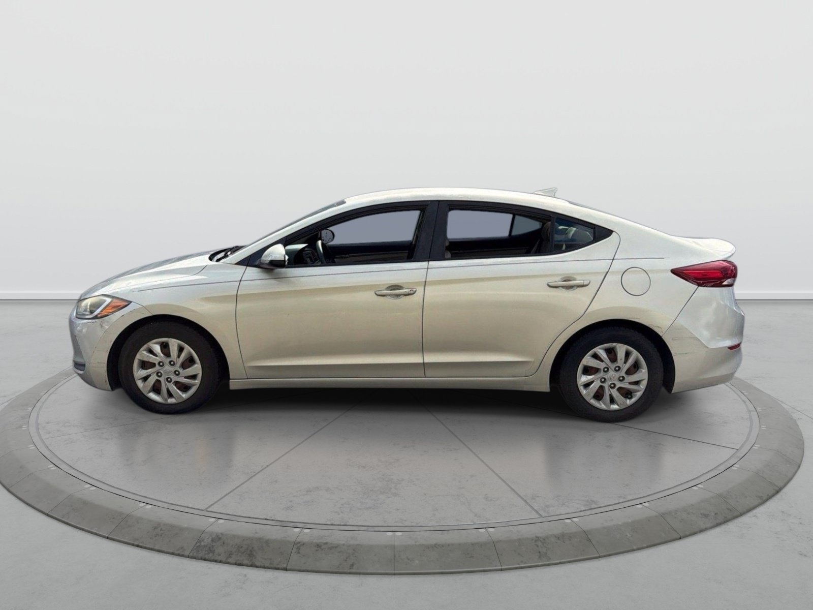Used 2017 Hyundai Elantra SE FWD image 4