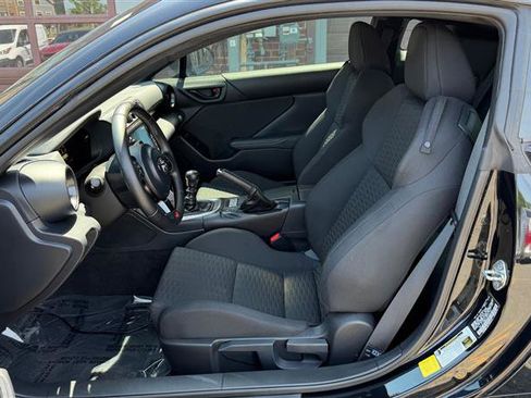 Used 2023 Toyota GR86 RWD image 15
