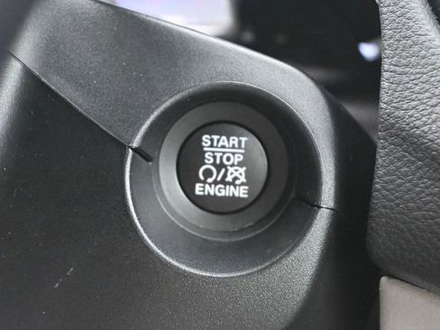 Used 2021 Jeep Compass Latitude w/ Convenience Group FWD image 36