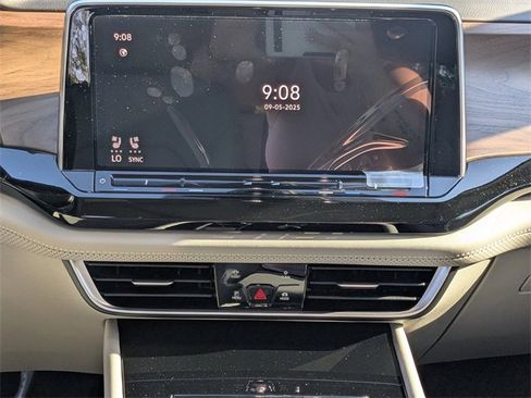 New 2026 Volkswagen Atlas SE image 15