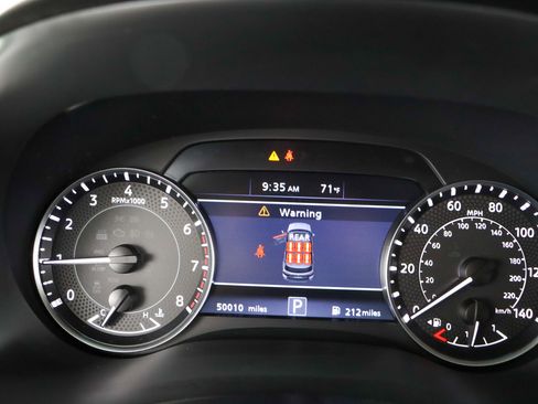 Used 2023 Nissan Armada SV RWD image 16