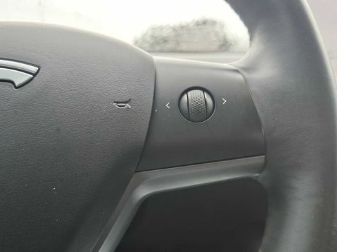 Used 2018 Tesla Model 3 Long Range image 32