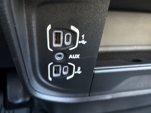 Used 2024 RAM 2500 Tradesman w/ Protection Group image 32