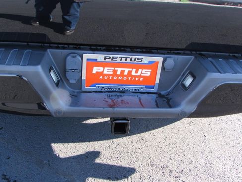 Used 2019 Ford F150 Platinum w/ Equipment Group 701A Luxury image 12