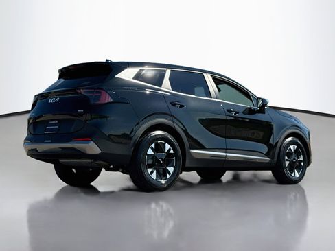 Used 2026 Kia Sportage LX FWD image 2