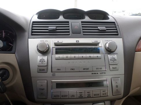 Used 2007 Toyota Solara SE image 27