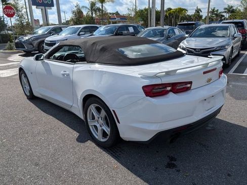 Used 2020 Chevrolet Camaro LT image 5