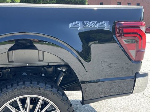 New 2026 Ford F150 Lariat w/ Equipment Group 502A High AWD/4WD image 30