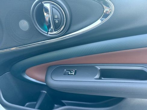 Used 2024 MINI Cooper Clubman S image 25