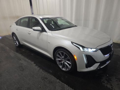 Used 2022 Cadillac CT5 Sport image 3