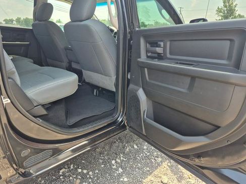 Used 2018 RAM 1500 Express w/ Wheel & Sound Group AWD/4WD image 9